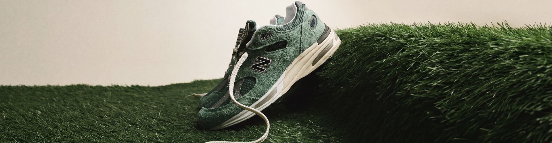 New Balance 991
