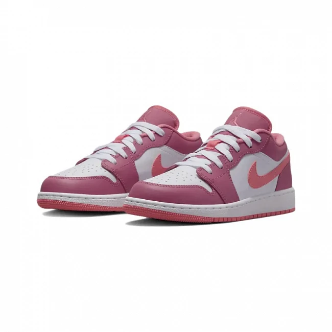 картинка Nike Air Jordan 1 Low GS "Desert Berry" магазин Одежда+ являющийся официальным дистрибьютором в России 