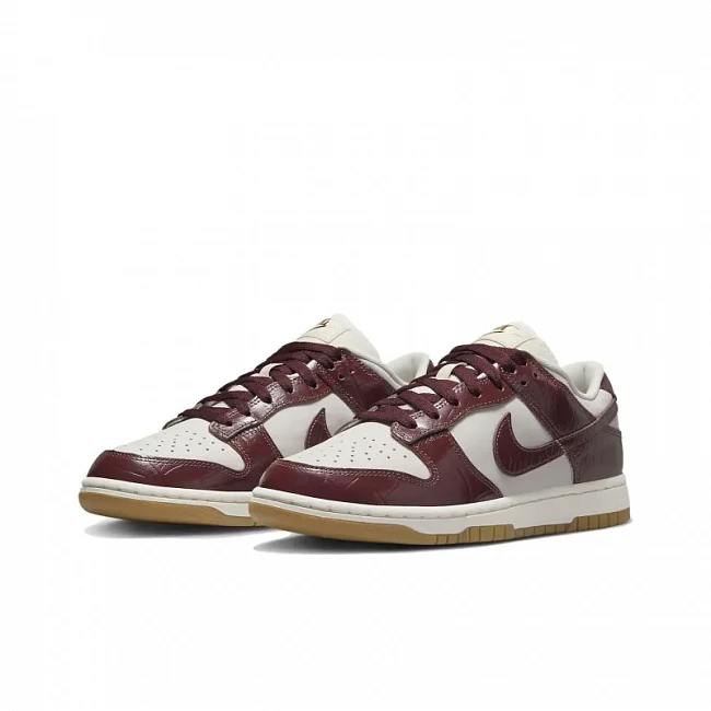 картинка Nike Dunk Low Lx Dark Team Red Croc магазин Одежда+ являющийся официальным дистрибьютором в России 