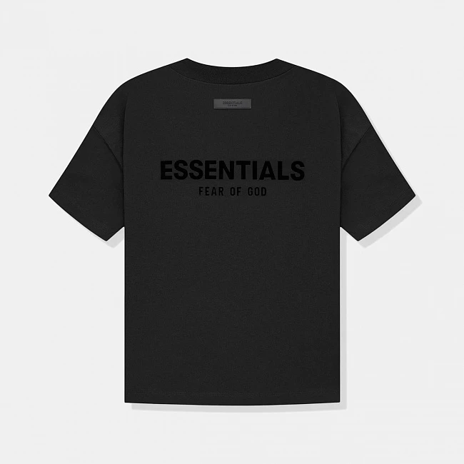 картинка Fear Of God Essentials FW20 T-Shirts Unisex Black магазин Одежда+ являющийся официальным дистрибьютором в России 