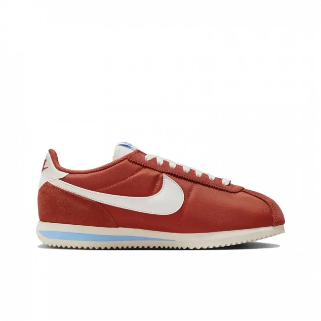 картинка Nike Cortez Picante Red магазин Одежда+ являющийся официальным дистрибьютором в России 