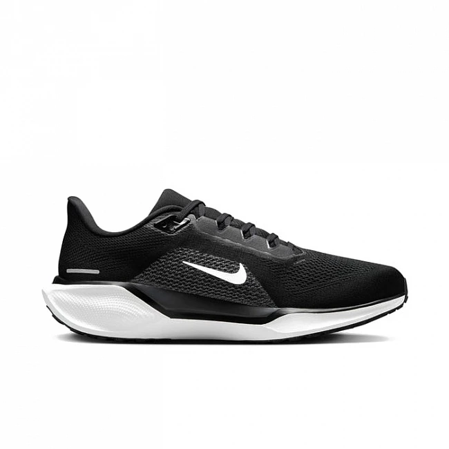 картинка Nike Air Zoom Pegasus 41 Extra Wide Black магазин Одежда+ являющийся официальным дистрибьютором в России 