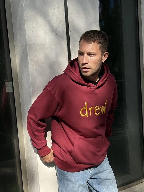 картинка Толстовка Drew House «Drew» бордовая магазин Одежда+ являющийся официальным дистрибьютором в России 