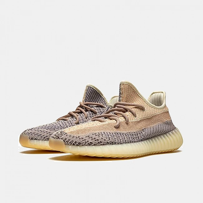 картинка Adidas Yeezy Boost 350 V2 "Ash Pearl" магазин Одежда+ являющийся официальным дистрибьютором в России 