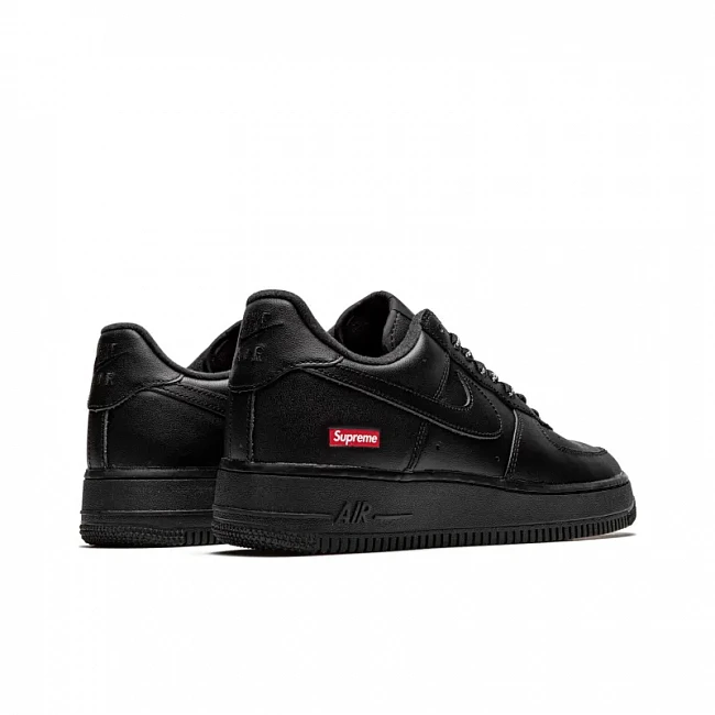 картинка Nike Air Force 1 Low Supreme Black магазин Одежда+ являющийся официальным дистрибьютором в России 
