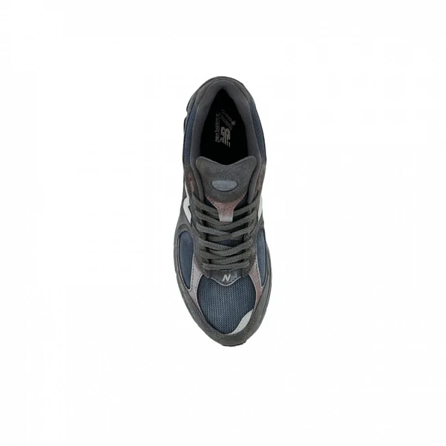 картинка New Balance 2002R Gore-Tex Magnet Mood Indigo магазин Одежда+ являющийся официальным дистрибьютором в России 