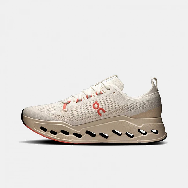On Cloudsurfer Max Ivory / Salmon