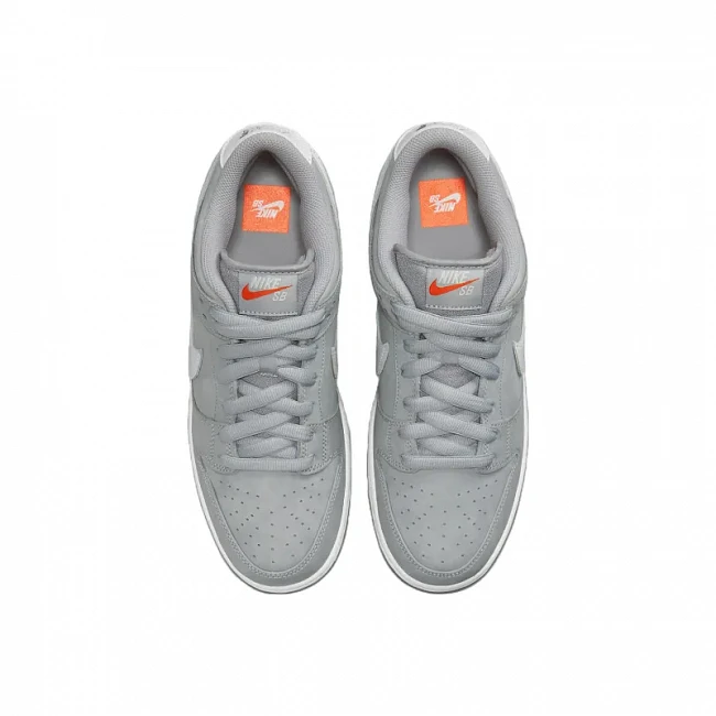 картинка Nike Dunk SB Low Pro ISO SB "Wolf Grey Gum" магазин Одежда+ являющийся официальным дистрибьютором в России 