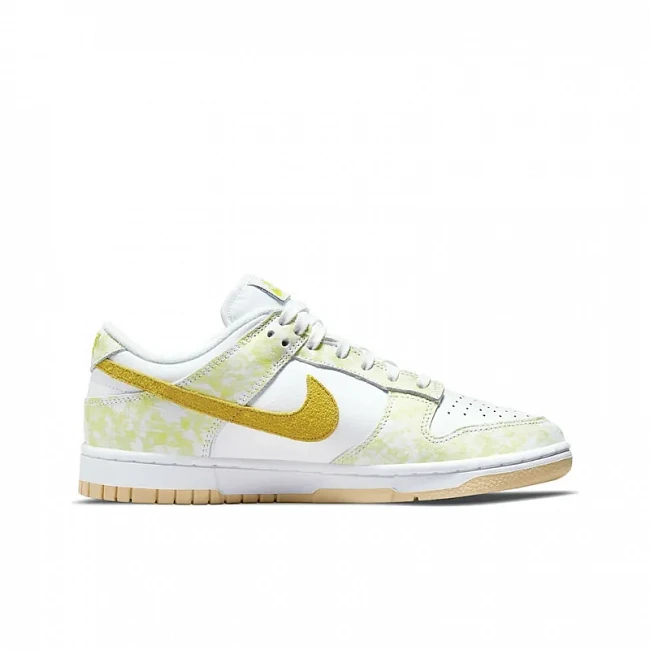 картинка Nike Dunk Low WMNS "Yellow Strike" магазин Одежда+ являющийся официальным дистрибьютором в России 