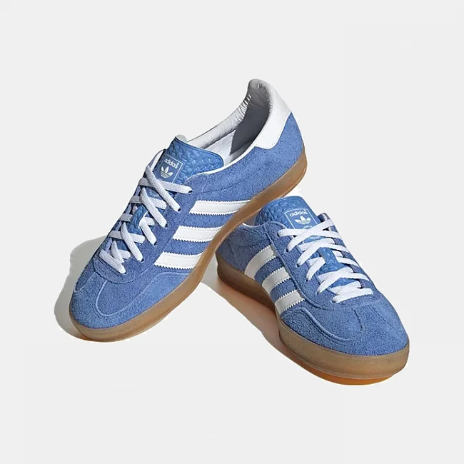 картинка Adidas Gazelle Blue "Fusion Gum" магазин Одежда+ являющийся официальным дистрибьютором в России 
