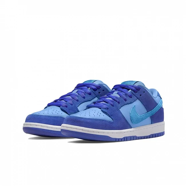 картинка Nike Dunk SB Low "Blue Raspberry" магазин Одежда+ являющийся официальным дистрибьютором в России 