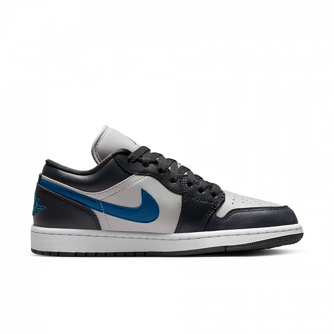 картинка Nike Air Jordan 1 Low Anthracite Industrial Blue магазин Одежда+ являющийся официальным дистрибьютором в России 