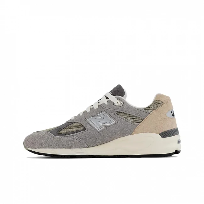 картинка New Balance 990 V2 "Teddy Made" магазин Одежда+ являющийся официальным дистрибьютором в России 