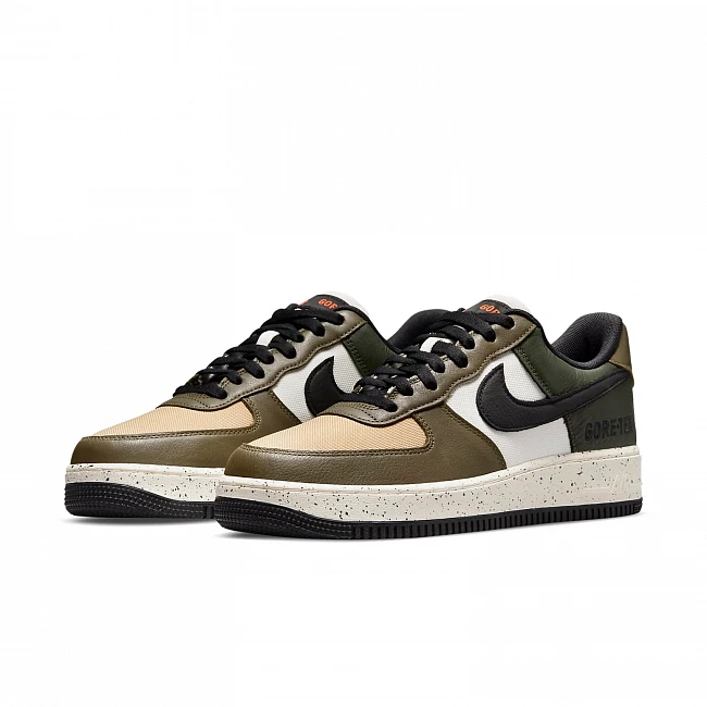 картинка Nike Air Force 1 Gore-Tex Medium Olive/Black-Carbon Green магазин Одежда+ являющийся официальным дистрибьютором в России 