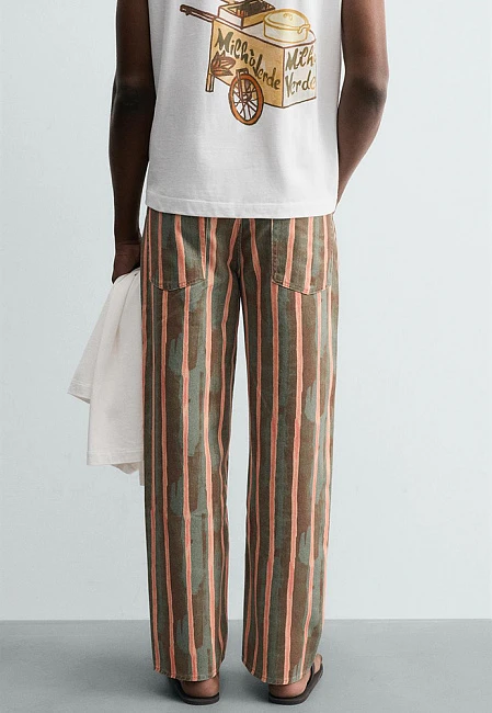 Zara Geometric Print Relaxed Fit Jeans Rio de Janeiro Limited Edition Mid Green