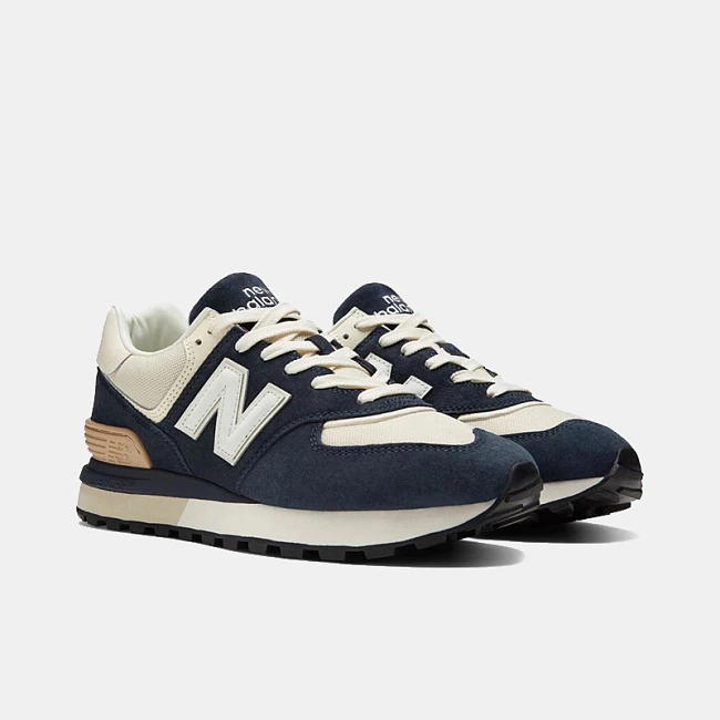 картинка New Balance 574 Black Angora магазин Одежда+ являющийся официальным дистрибьютором в России 