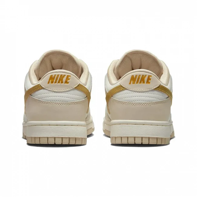 картинка Nike Dunk Low WMNS "Phantom Metallic Gold" магазин Одежда+ являющийся официальным дистрибьютором в России 