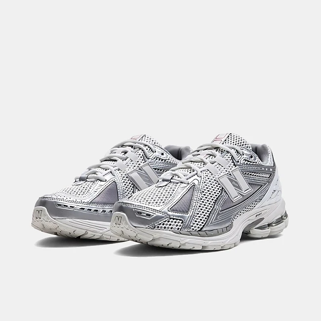 картинка New Balance 1906R Metallic магазин Одежда+ являющийся официальным дистрибьютором в России 