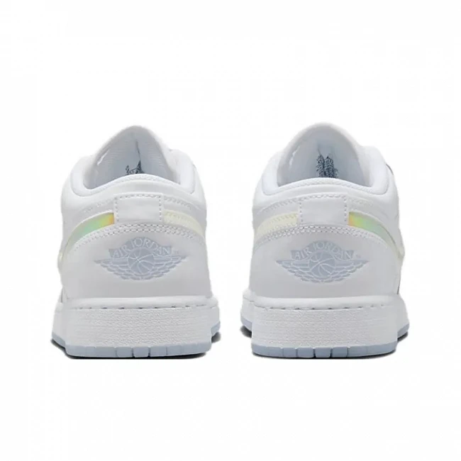 картинка Nike Air Jordan 1 Low SE Glitter Swoosh (GS) магазин Одежда+ являющийся официальным дистрибьютором в России 