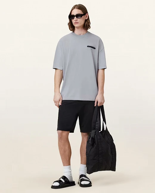 картинка Redact Oversized Embroidered Logo T-Shirt магазин Одежда+ являющийся официальным дистрибьютором в России 