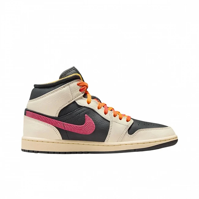 картинка Nike Air Jordan 1 Mid Edge Flight Club магазин Одежда+ являющийся официальным дистрибьютором в России 