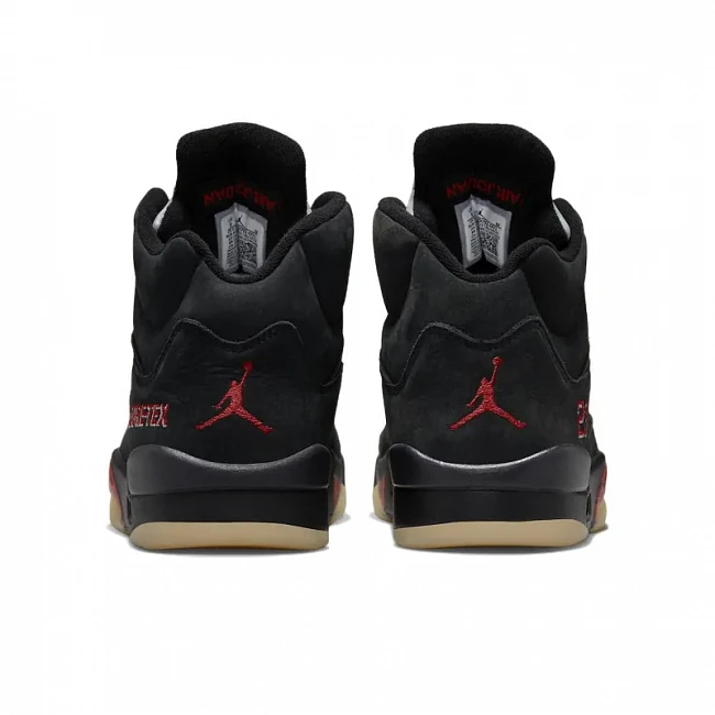 картинка Nike Air Jordan 5 Retro Gore-Tex Off Noir магазин Одежда+ являющийся официальным дистрибьютором в России 