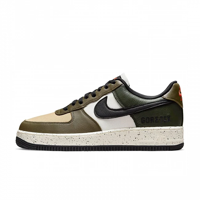 картинка Nike Air Force 1 Gore-Tex Medium Olive/Black-Carbon Green магазин Одежда+ являющийся официальным дистрибьютором в России 