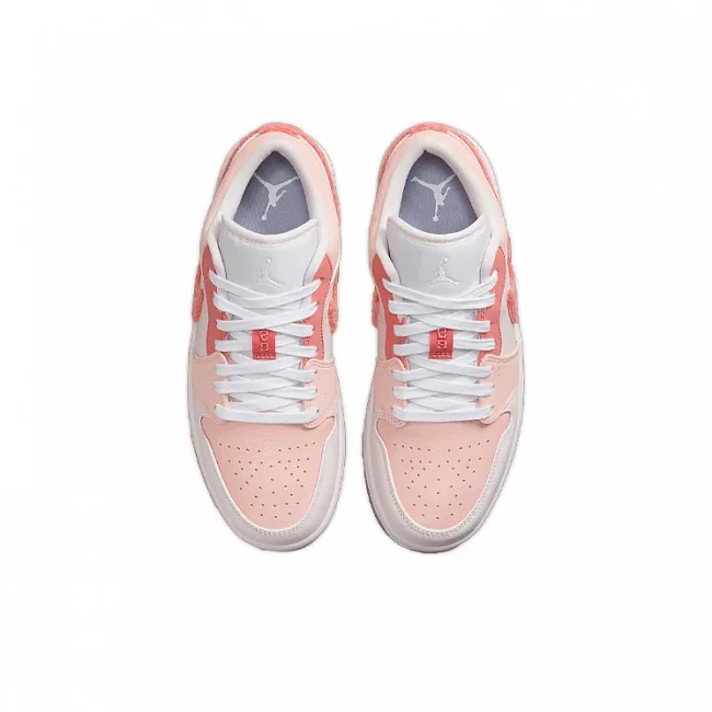 картинка Nike Air Jordan 1 Low SE "Mighty Swooshers Pink" магазин Одежда+ являющийся официальным дистрибьютором в России 