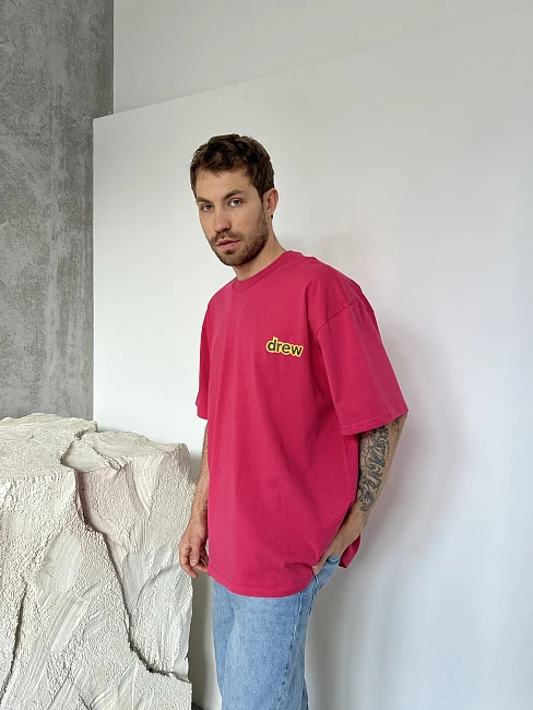 картинка Футболка Drew House розовая магазин Одежда+ являющийся официальным дистрибьютором в России 
