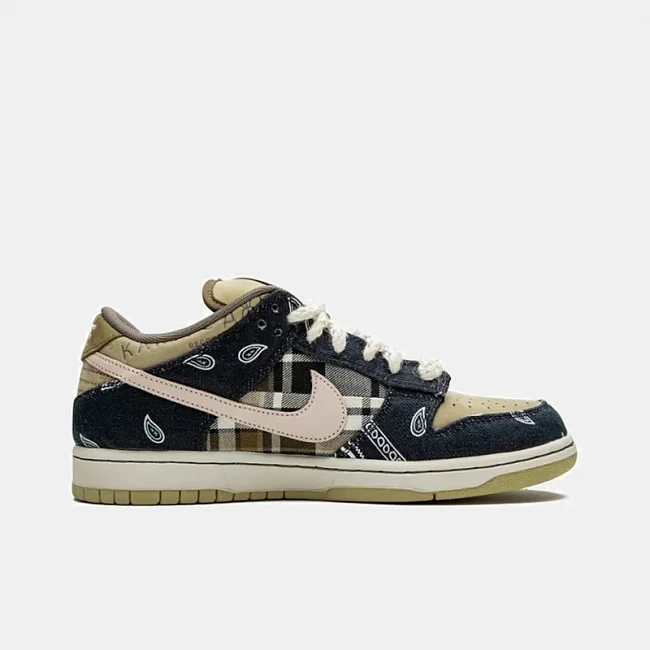 картинка Travis Scott X Nike SB Dunk Low Cactus Jack магазин Одежда+ являющийся официальным дистрибьютором в России 