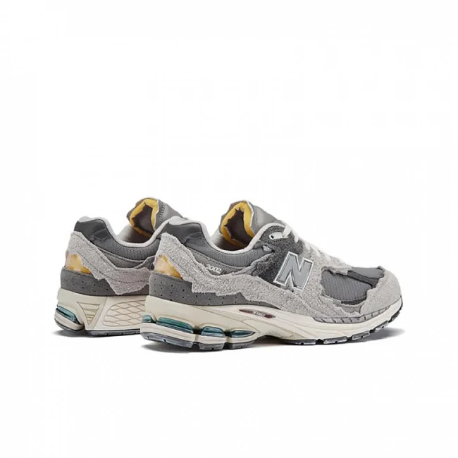 картинка New Balance 2002R "Protection Pack Rain Cloud" Grey магазин Одежда+ являющийся официальным дистрибьютором в России 