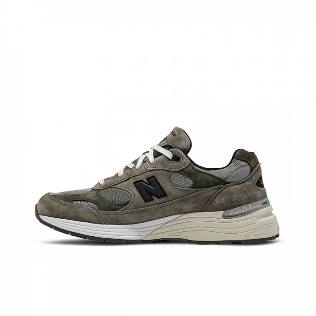 картинка New Balance 992 JJJJound Grey магазин Одежда+ являющийся официальным дистрибьютором в России 