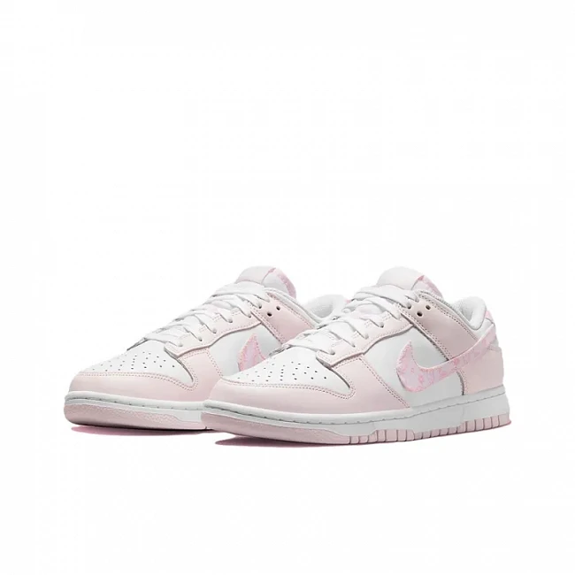 картинка Nike Dunk Low WMNS "Paisley Pack Pink" магазин Одежда+ являющийся официальным дистрибьютором в России 