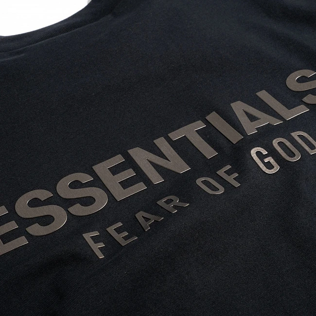 Fear of God ESSENTIALS Classic Long Sleeve Tee Jet Black
