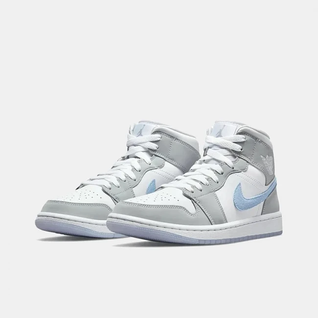 Nike Air Jordan 1 Mid Wolf Grey Aluminum