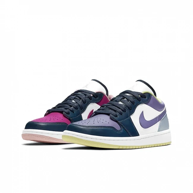картинка Nike Air Jordan 1 Low "Mismatched - Purple Magenta" магазин Одежда+ являющийся официальным дистрибьютором в России 