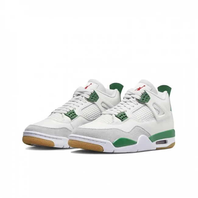 картинка Nike Air Jordan 4 Retro SB "Pine Green" магазин Одежда+ являющийся официальным дистрибьютором в России 