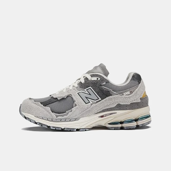 картинка New Balance 2002R "Protection Pack Rain Cloud" Grey магазин Одежда+ являющийся официальным дистрибьютором в России 