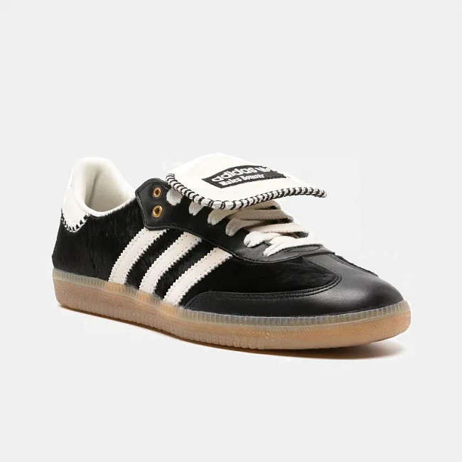 картинка Adidas Samba Pony Tonal Wales Bonner Core Black магазин Одежда+ являющийся официальным дистрибьютором в России 
