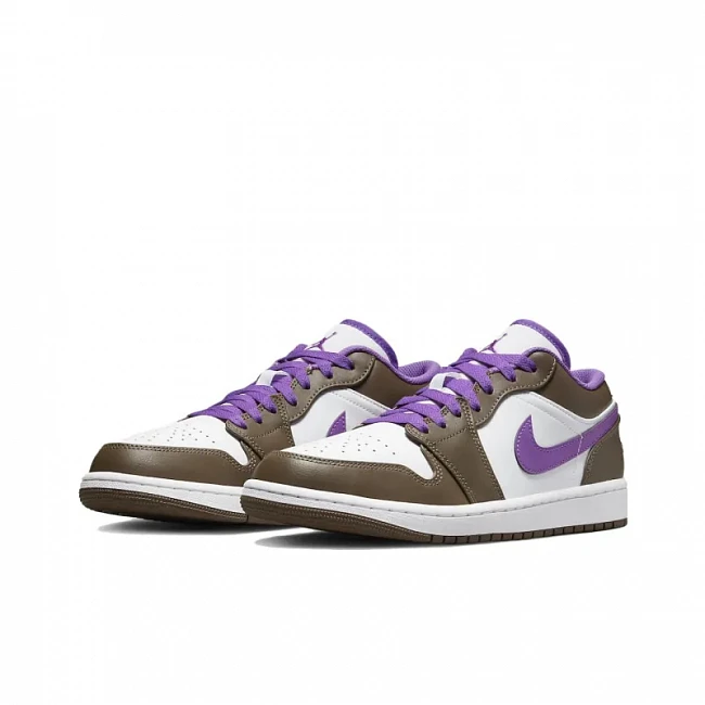 картинка Nike Air Jordan 1 Low Purple Mocha магазин Одежда+ являющийся официальным дистрибьютором в России 