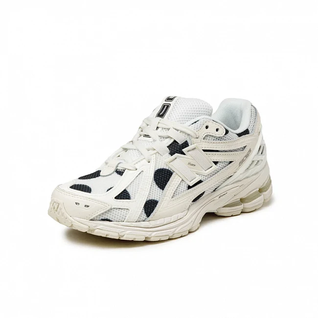 картинка New Balance 1906R Sea Salt магазин Одежда+ являющийся официальным дистрибьютором в России 