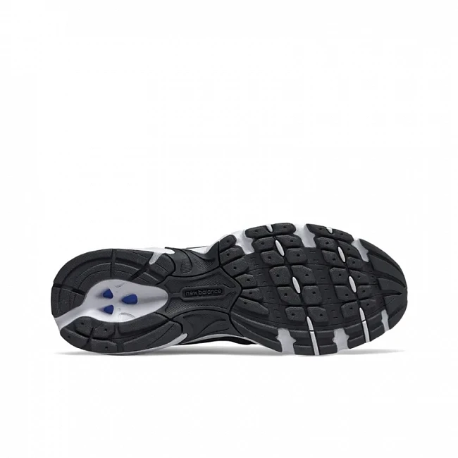 картинка New Balance 530 V2 "Black White" магазин Одежда+ являющийся официальным дистрибьютором в России 