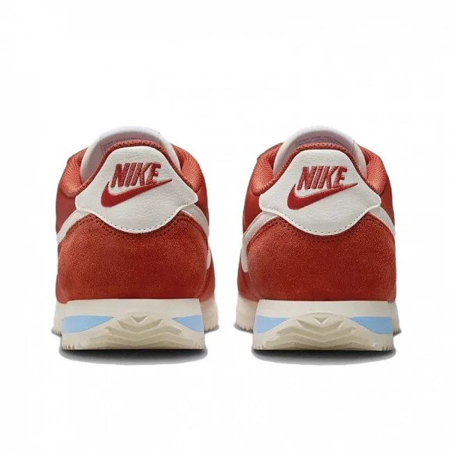картинка Nike Cortez Picante Red магазин Одежда+ являющийся официальным дистрибьютором в России 