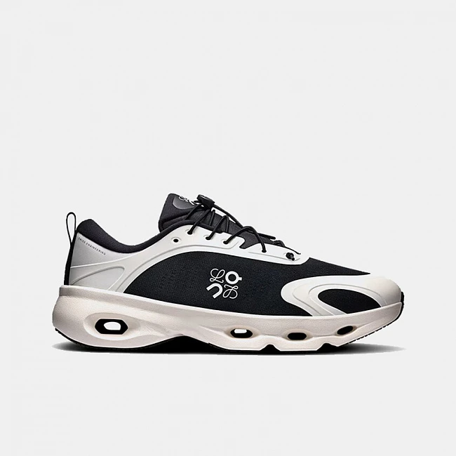 On × LOEWE Cloudsolo Black / Eggshell