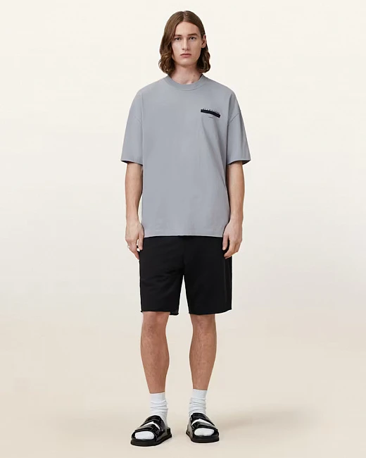 картинка Redact Oversized Embroidered Logo T-Shirt магазин Одежда+ являющийся официальным дистрибьютором в России 