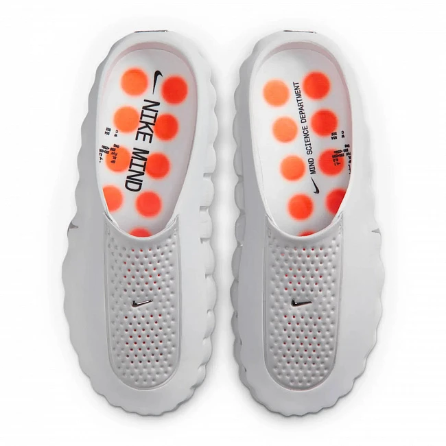 картинка Nike Mind 001 Pregame Light Smoke Grey Mules магазин Одежда+ являющийся официальным дистрибьютором в России 