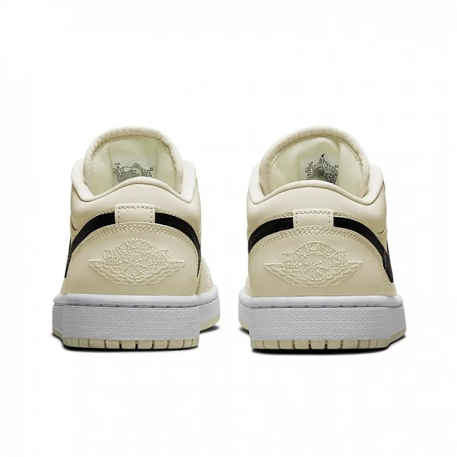 картинка Nike Air Jordan 1 Low WMNS "Coconut Milk" магазин Одежда+ являющийся официальным дистрибьютором в России 