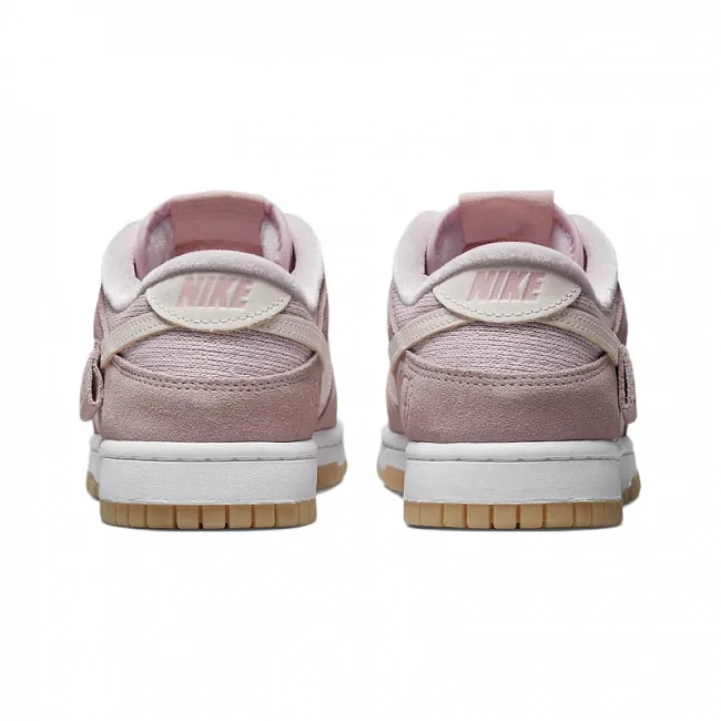 картинка Nike Dunk Low "Teddy Bear" магазин Одежда+ являющийся официальным дистрибьютором в России 