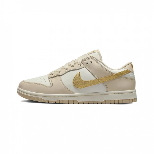 картинка Nike Dunk Low WMNS "Phantom Metallic Gold" магазин Одежда+ являющийся официальным дистрибьютором в России 