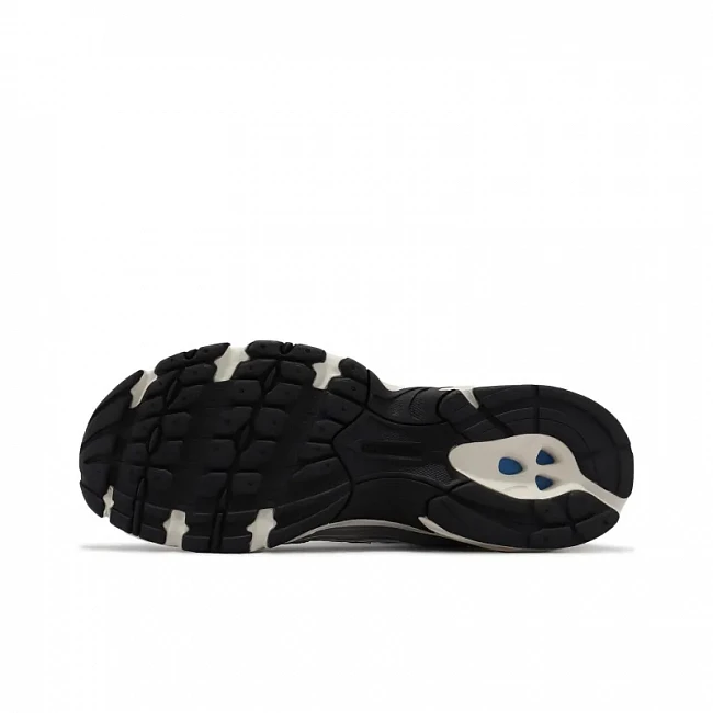 картинка New Balance 530 Silver Pink магазин Одежда+ являющийся официальным дистрибьютором в России 